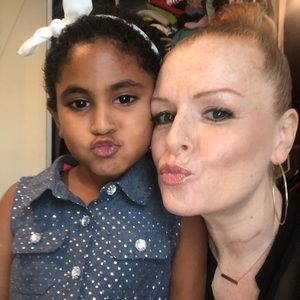 Meet your Posher, Kelly